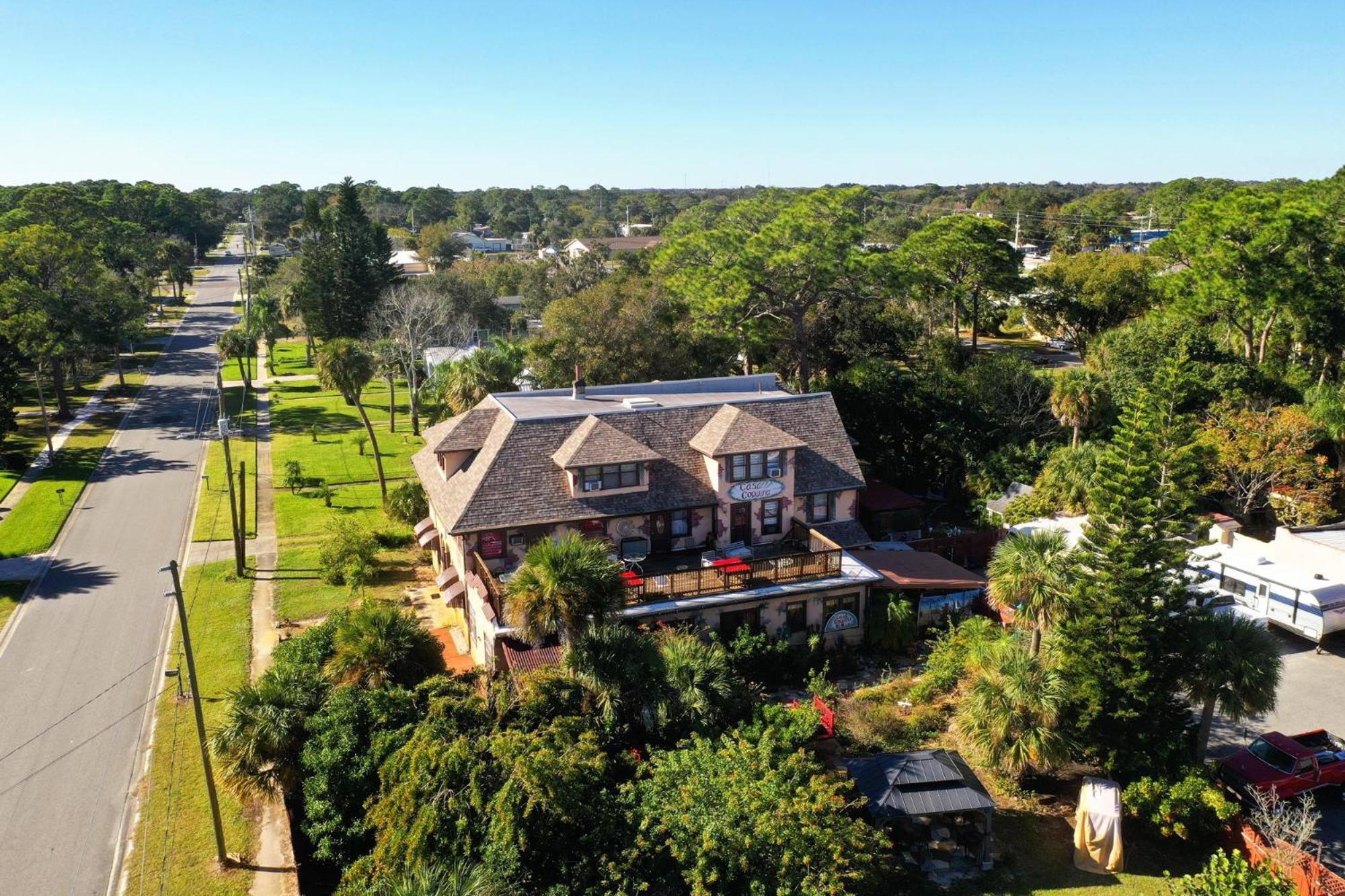 Casa Coquina Del Mar Bed And Breakfast 타이터스빌 외부 사진