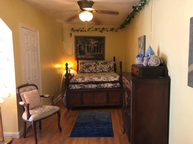 Casa Coquina Del Mar Bed And Breakfast 타이터스빌 외부 사진